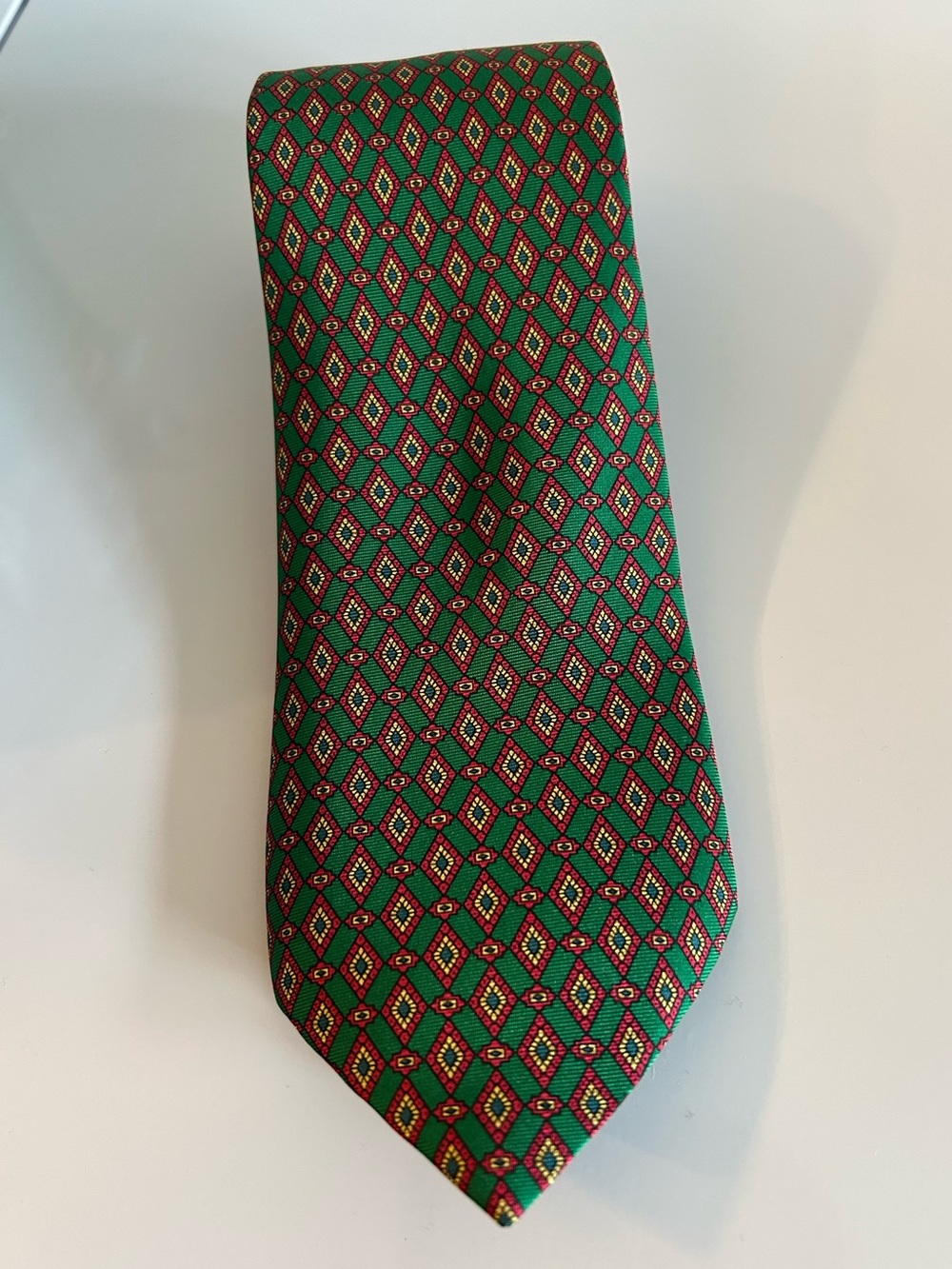 J.‎ Press 100% Silk Made in Italy Green Tie with Geometric Design Extra Long